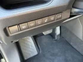 Toyota RAV4 (2024) thumbnail 15