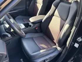 Toyota RAV4 (2024) thumbnail 17