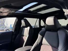 Toyota RAV4 (2024) thumbnail 9