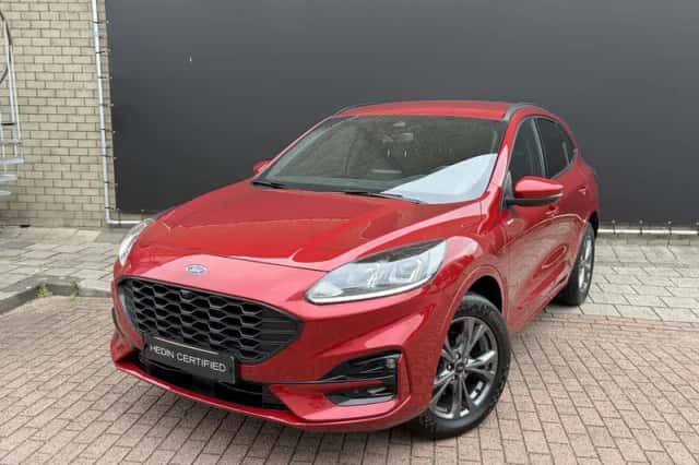 Ford Kuga (2023) thumbnail 3