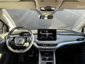 Škoda Enyaq (2021) thumbnail 3