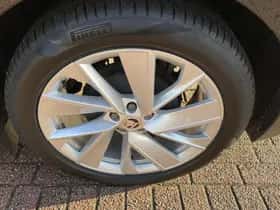Škoda Enyaq (2021) thumbnail 5