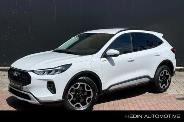 Ford Kuga (2024) thumbnail 1