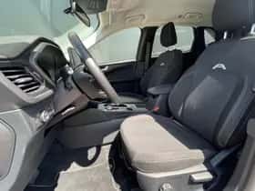 Ford Kuga (2024) thumbnail 11