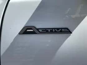 Ford Kuga (2024) thumbnail 25