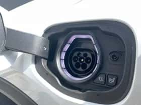 Ford Kuga (2024) thumbnail 26