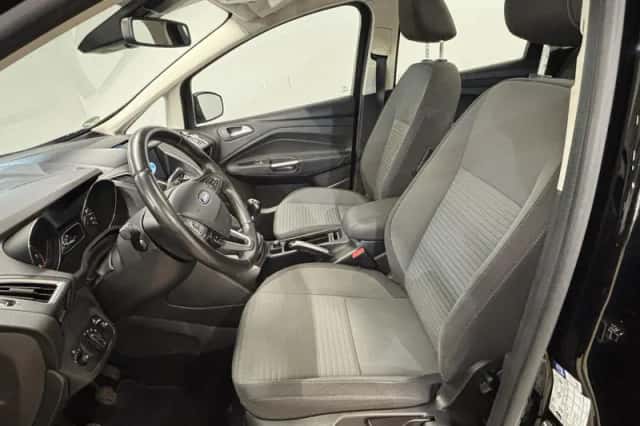 Ford C-Max (2018) thumbnail 13