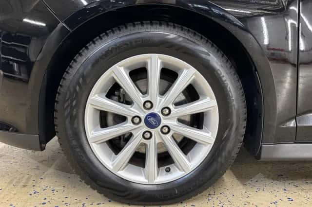 Ford C-Max (2018) thumbnail 14
