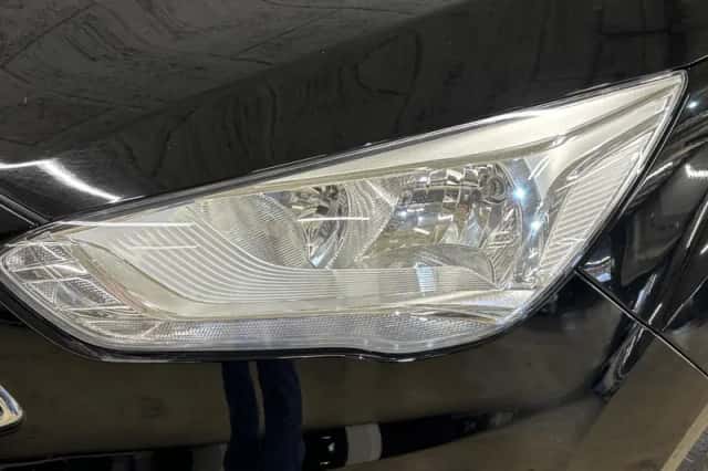 Ford C-Max (2018) thumbnail 15