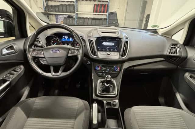 Ford C-Max (2018) thumbnail 10