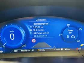 Ford Kuga (2023) thumbnail 14