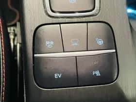 Ford Kuga (2023) thumbnail 27