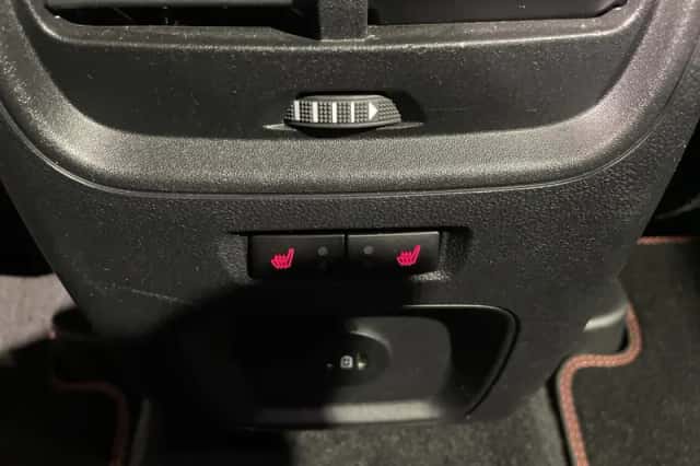 Ford Kuga (2023) thumbnail 30