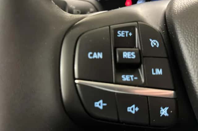 Ford Fiesta (2022) thumbnail 15