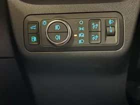 Ford Kuga (2023) thumbnail 18