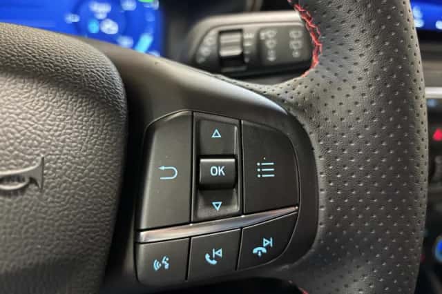 Ford Kuga (2023) thumbnail 20