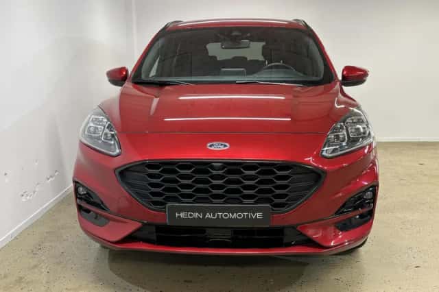 Ford Kuga (2023) thumbnail 4