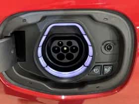 Ford Kuga (2023) thumbnail 7