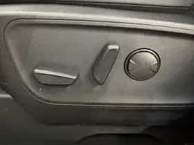 Ford Kuga (2023) thumbnail 9