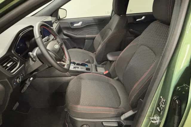 Ford Kuga (2025) thumbnail 19