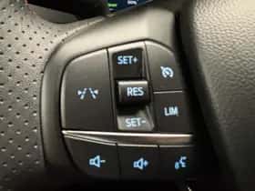 Ford Kuga (2025) thumbnail 10