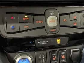Nissan Leaf (2022) thumbnail 10