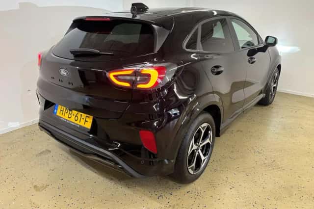 Ford Puma (2025) thumbnail 2