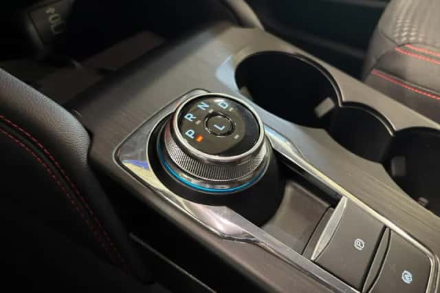 Ford Kuga (2024) thumbnail 11