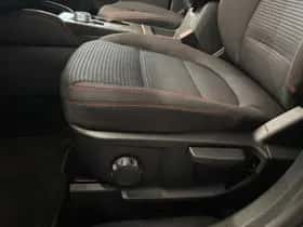 Ford Kuga (2024) thumbnail 16
