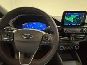 Ford Kuga (2024) thumbnail 3