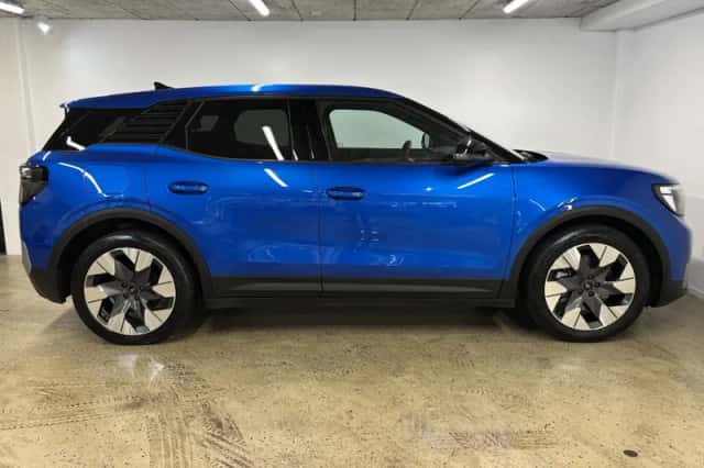 Ford Explorer (2025) thumbnail 14