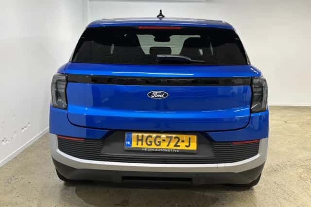 Ford Explorer (2025) thumbnail 8