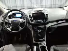 Ford Kuga (2016) thumbnail 12