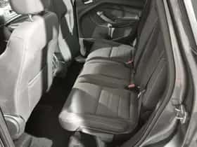 Ford Kuga (2016) thumbnail 25