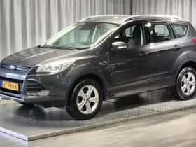Ford Kuga (2016) thumbnail 30