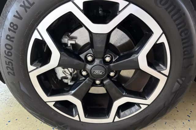 Ford Kuga (2025) thumbnail 5