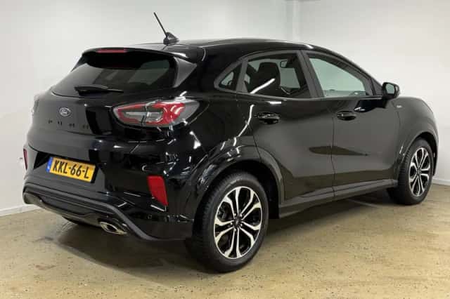 Ford Puma (2024) thumbnail 2