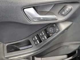 Ford Fiesta (2022) thumbnail 13