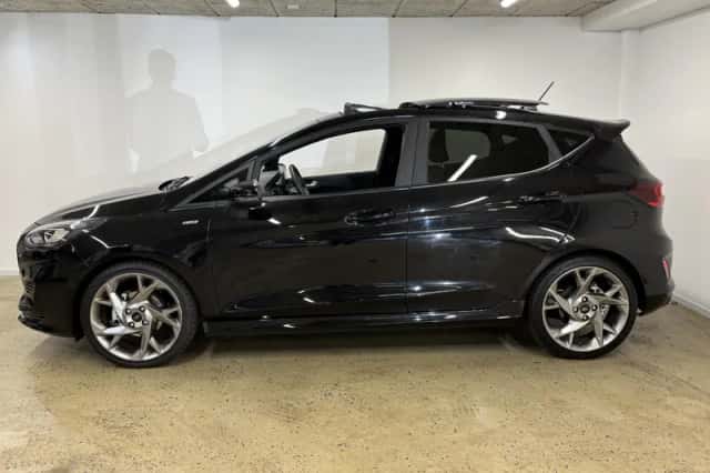 Ford Fiesta (2022) thumbnail 16