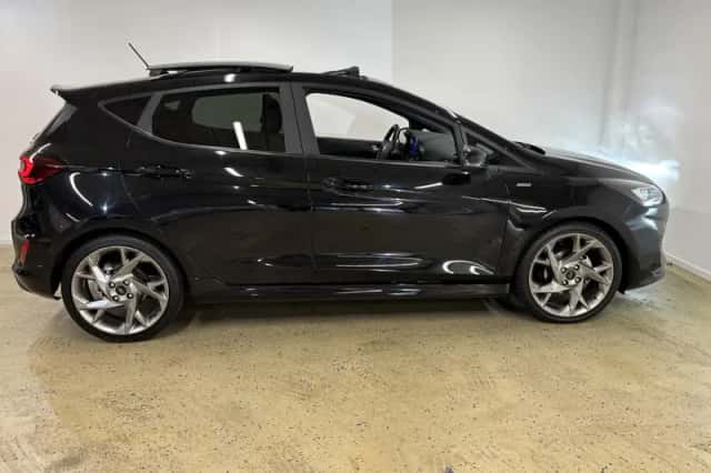Ford Fiesta (2022) thumbnail 33