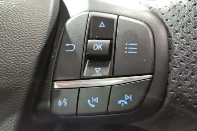 Ford Fiesta (2022) thumbnail 7