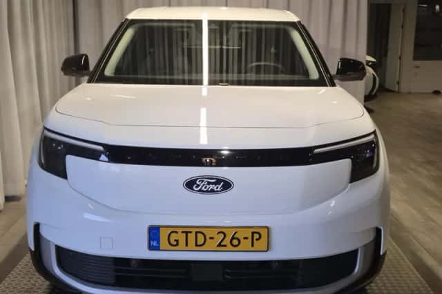 Ford Explorer (2024) thumbnail 24