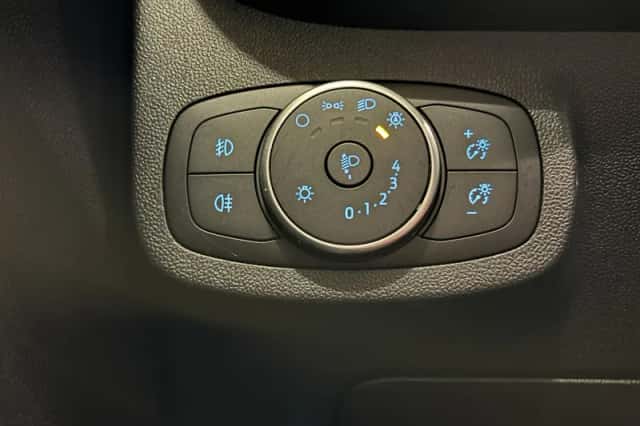 Ford Fiesta (2020) thumbnail 15