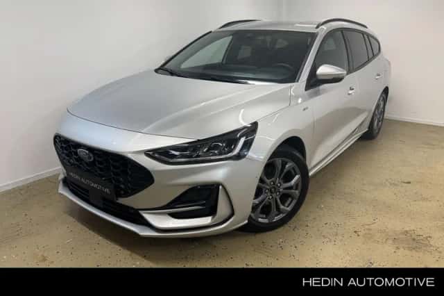 Ford Focus (2025) thumbnail 1