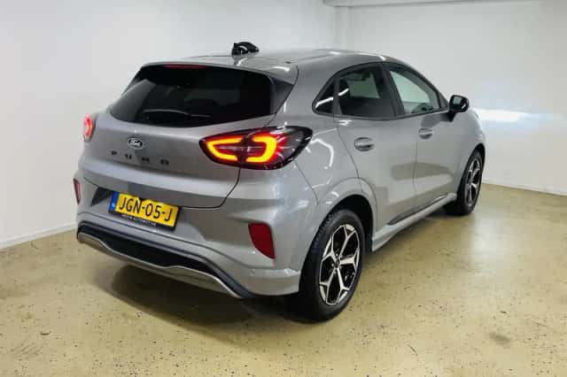 Ford Puma (2025) thumbnail 2