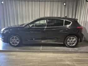 Ford Focus (2025) thumbnail 2