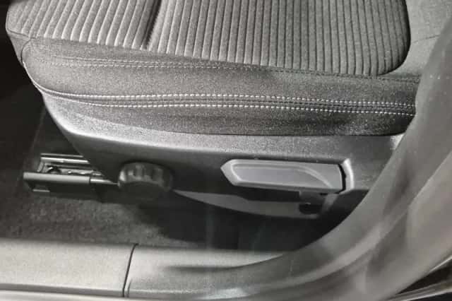 Ford Focus (2025) thumbnail 12
