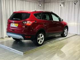 Ford Kuga (2017) thumbnail 33