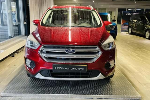 Ford Kuga (2017) thumbnail 7