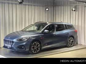 Ford Focus (2021) thumbnail 1